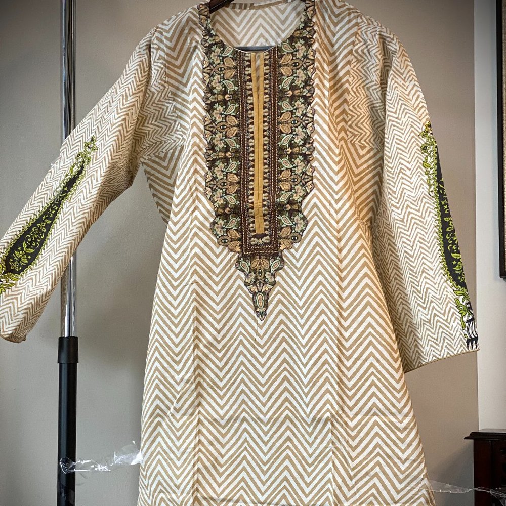 Pakistani KURTA / KAMEEZ